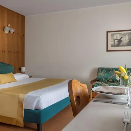Cristallo Hotell