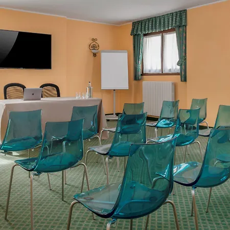 Cristallo Hotell