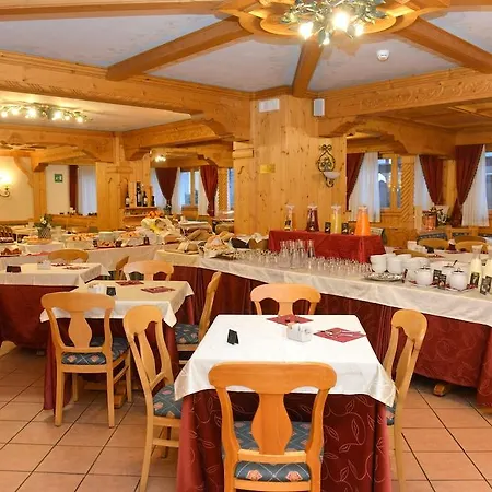 Hotell Cristallo 4*