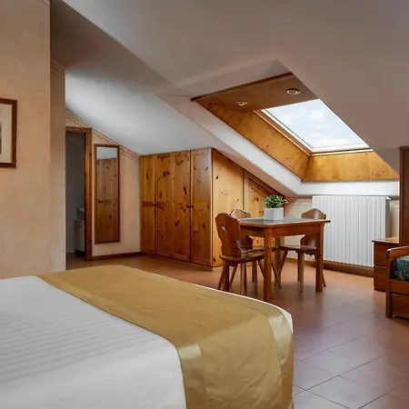 Cristallo Hotell