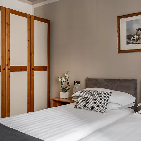 Cristallo Hotell 4*
