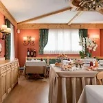 Отель Cristallo